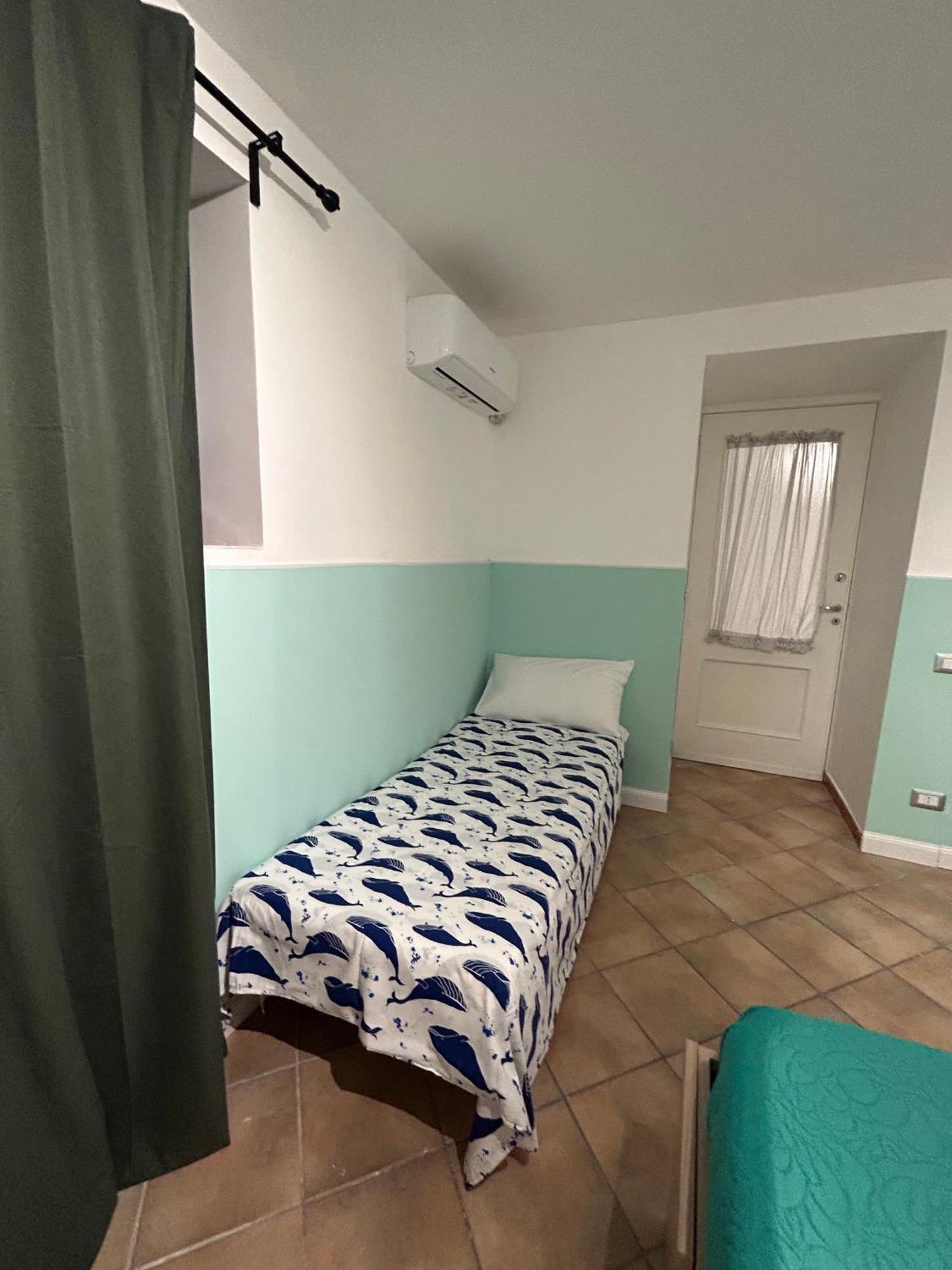 Intero Alloggio Salita Tasso Napels Buitenkant foto